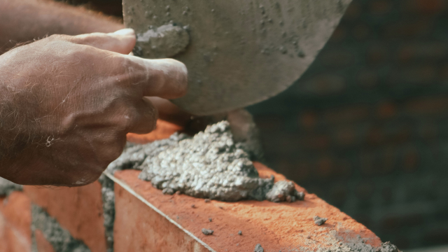 bricklaying_building_bricks_unsplash