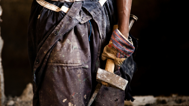 craftsman_hammer_chisel_unsplash