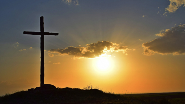 cross_sunrise_clouds_silhouette_unsplash