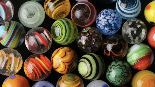 marbles_multi-coloured_variety_unsplash