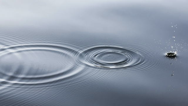 ripples_skimming_stone_unsplash