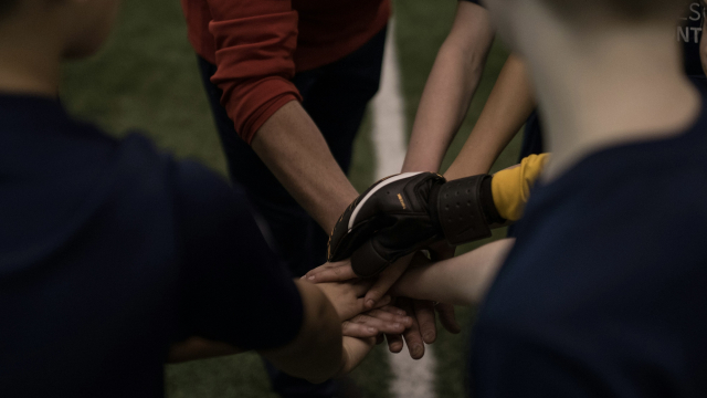 team_huddle_sports_football_unsplash